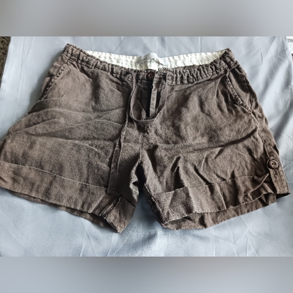 Old Navy Women's Shorts in Brown